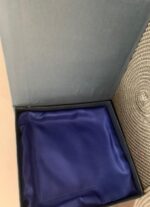 Pudełko prezentowe granatowe z klapką na magnes 20x19x6 cm - obrazek 3