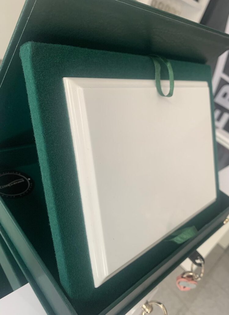 Podziękowanie/dyplom/certyfikat na podkładzie drewnianym w reprezentacyjnym opakowaniu! Personalizacja! ZIELONY/BIAŁY - obrazek 4
